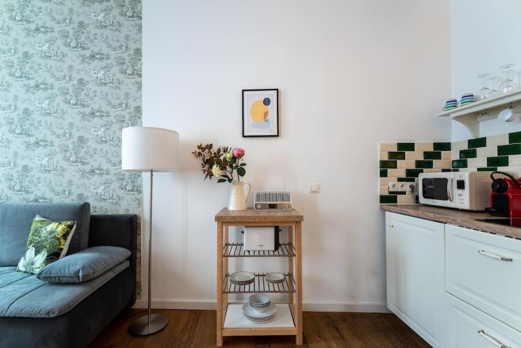 Sleek 1Br Flat Near Center By Hm Appartement Wenen Buitenkant foto